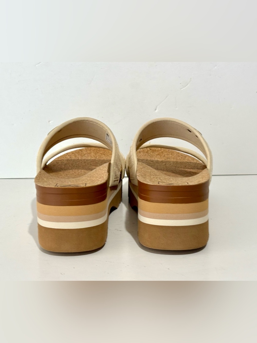 Reef Cushion Vista Higher Sandal Slide on Flip Flop Size 9.5 EUC - Picture 8 of 10